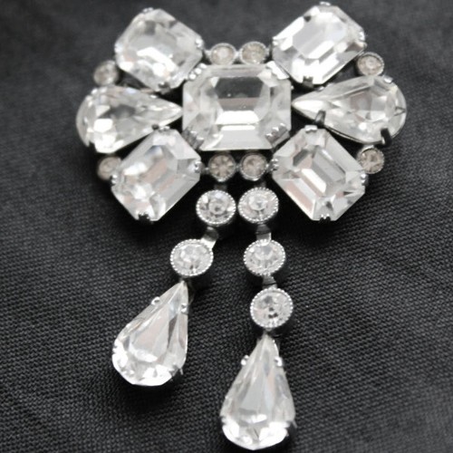 Vintage Clear Rhinestone Bow Teardrops Pin