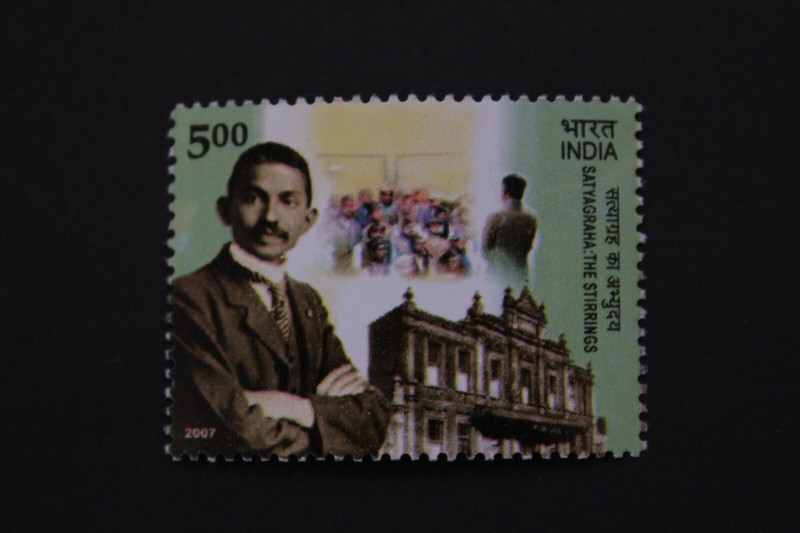 India 2007 Gandhi Satyagraha: The Stirrings Commemorative Postage Stamp MNH 3/4