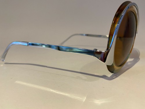 NOS Vintage (‘70s) Neostyle Sun-Art Sunglasses in Clear light blue with peach - Picture 3 of 7