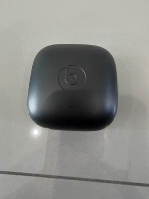 Authentic Beats by Dre Powerbeats Pro Charging Case Nice