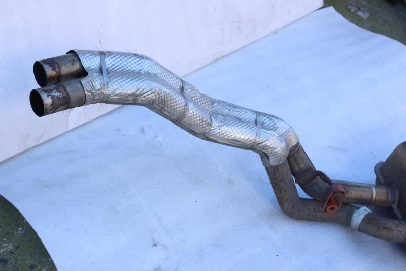 Lincoln Navigator 2018 2019 2020 2021 escape tubo medio + resonador 4x4 122,5 WB Foto 3 de 4