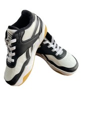 Reebok Court Drift Sneaker, toddler New with slight sz K10 black and white