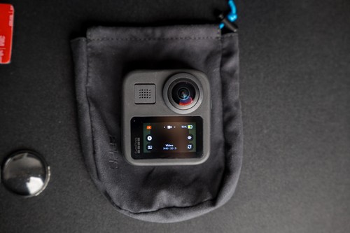 GoPro Max With Box/Case+Accessories, PLEASE READ DESCRIPTION - Picture 3 of 15