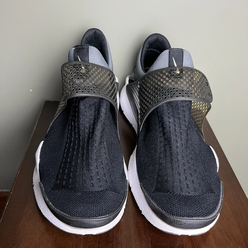 Tênis Nike masculino 14 preto branco meia dardo corrida caminhada academia 819686-007 - Imagem 4 de 4