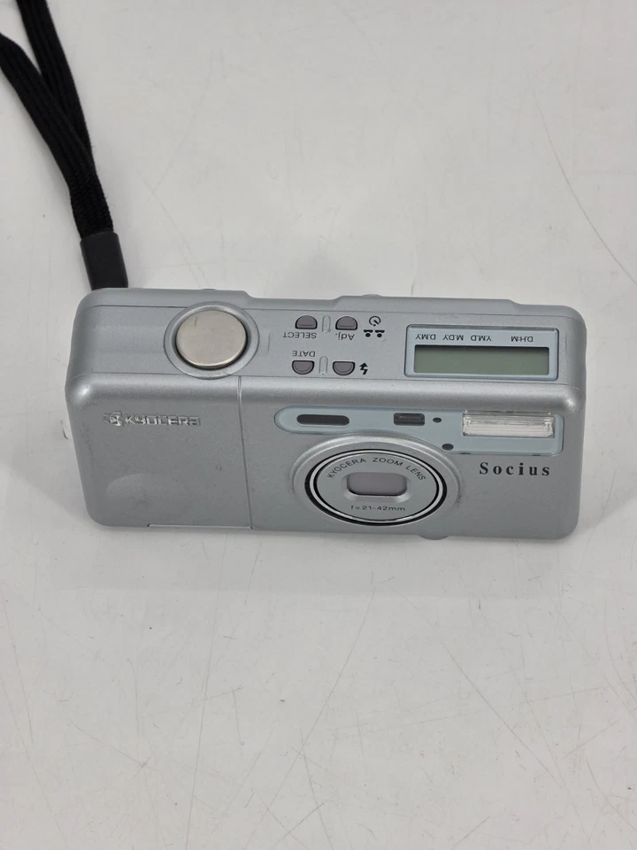 Cámara fotográfica compacta KYOCERA Socius zoom f=21-42 Foto 2 de 4
