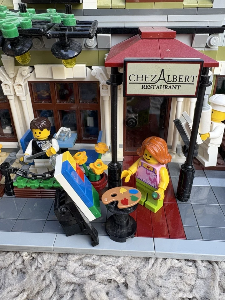 LEGO Modular Buildings 10243 Parisian Restaurant, photo 3 sur 5