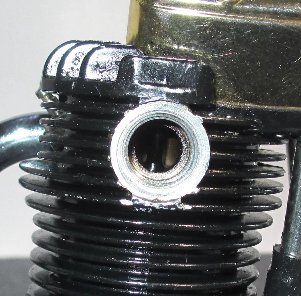 SAITO FA-56B GK 9.18cc Hemi Head 4 stroke glow engine with muffler for R/C f/s - Image 3 of 4