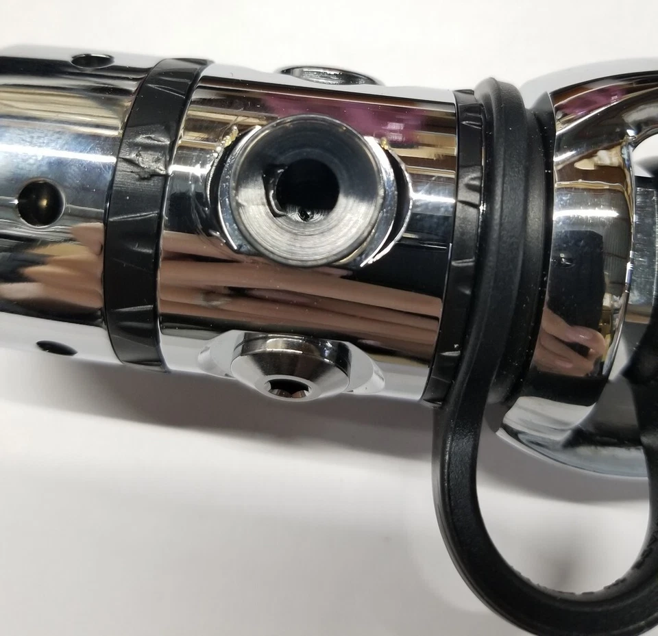 Open Box ScubaMax FG-11AS Classic Piston 1st stage Yoke Regulator - Image 2 of 2