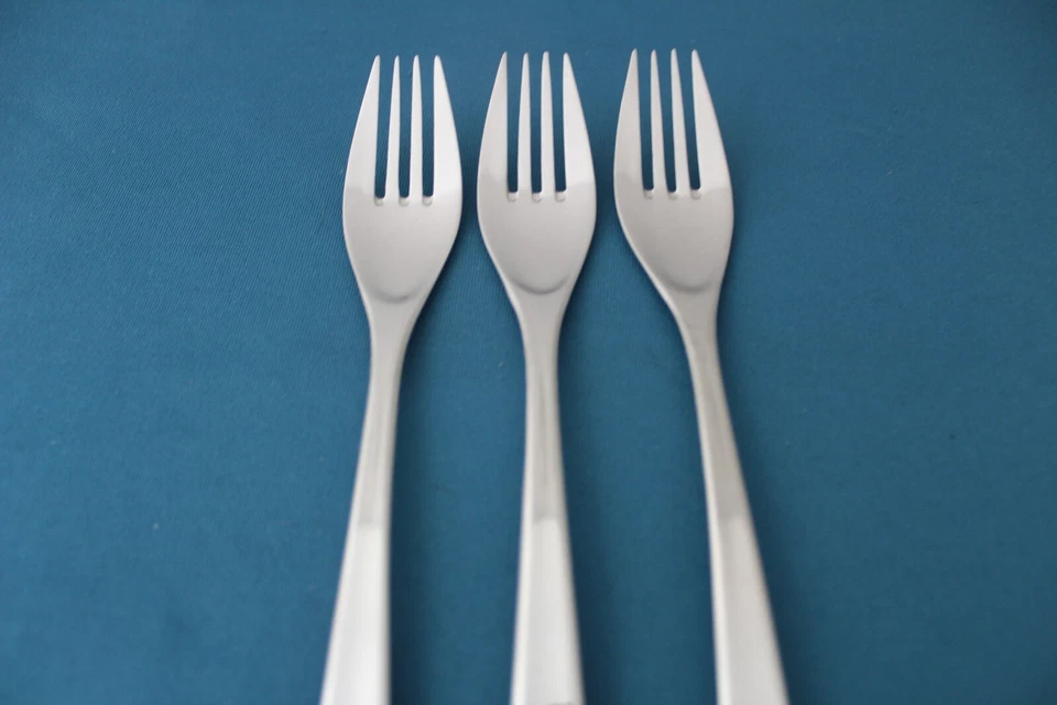 3 Tenedores de Cena WMF DOMUS Acero Inoxidable Corea Moderno 7 5/8" Foto 3 de 4