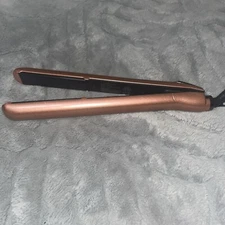 GEM Flat Iron 1" Digital Styling Iron Light Pink Dual Voltage Hair Straightener 