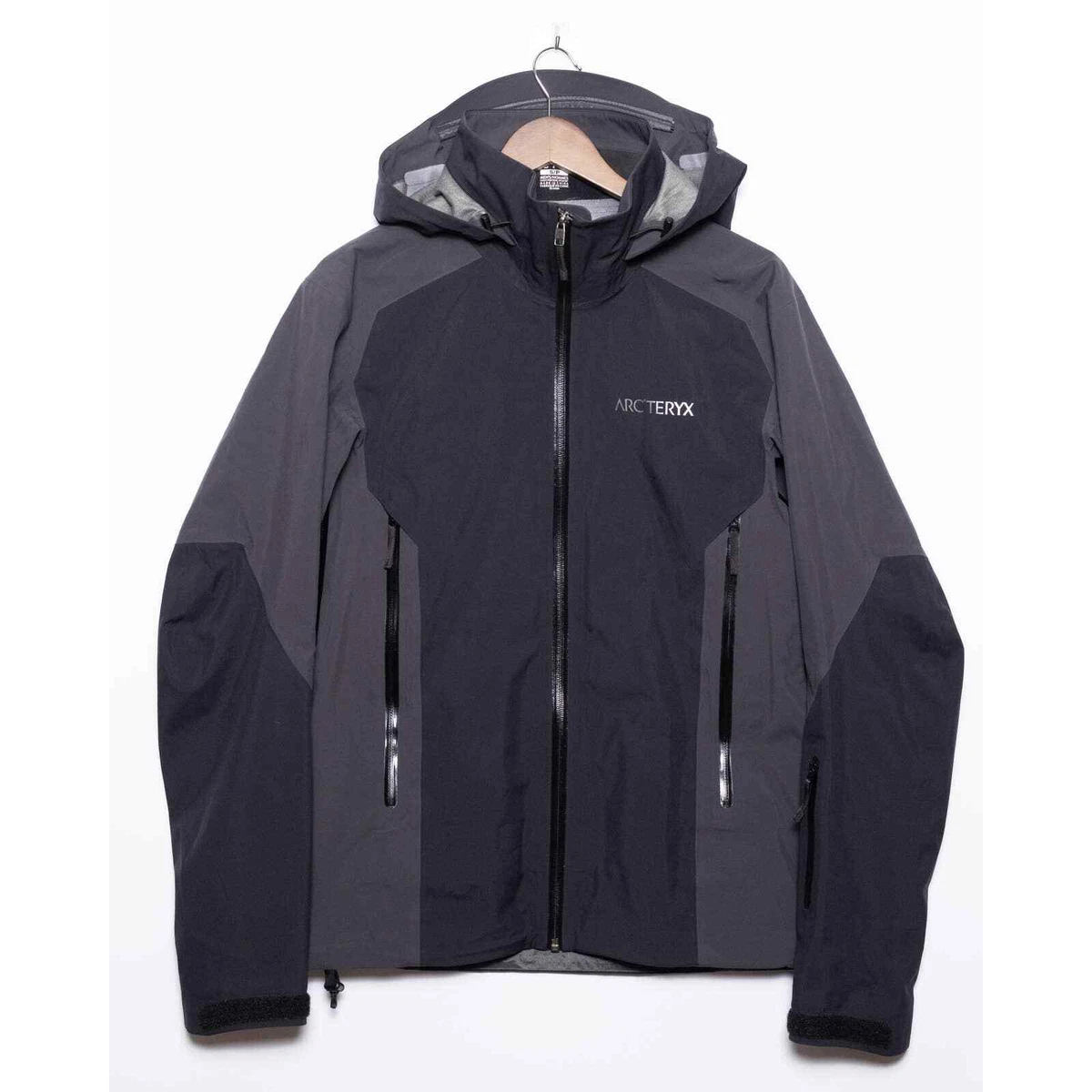 Best arcteryx deals snowboard jacket