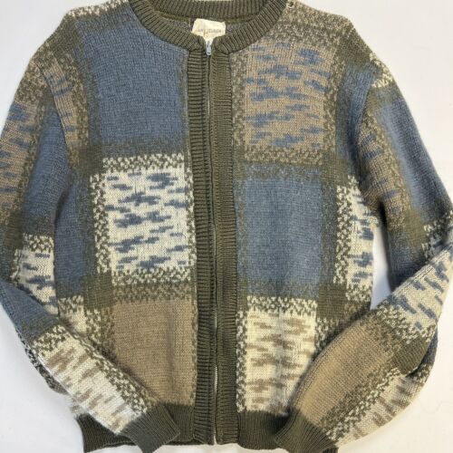 Van Heusen Wool Sweater Blue Green Pattern Long S… - image 1
