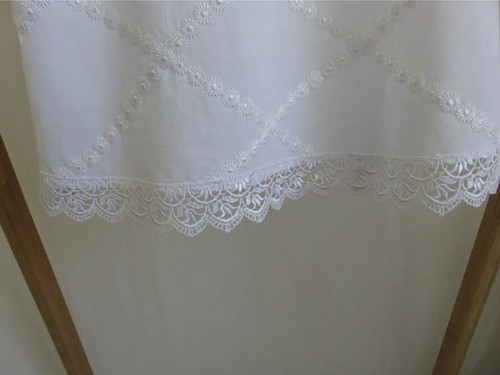 White Lace Trim Top size 8 - Picture 2 of 4