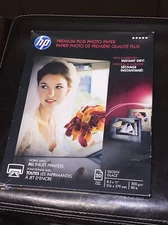 HP Premium Plus Photo Paper 80 lbs. Glossy 8-1/2 x 11 50 Sheets/Pack CR664A