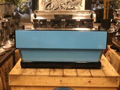 LA MARZOCCO LINEA CLASSIC 3 GROUP BABY BLUE ESPRESSO COFFEE