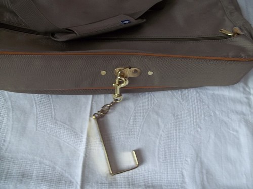 Bolso de ropa vintage LONDON NIEBLA 42"" x 22"" con adornos de cuero - Imagen 9 de 18