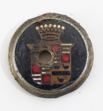 Distintivo emblema faro Cadillac oro e rosso vintage in metallo 1” anni '30