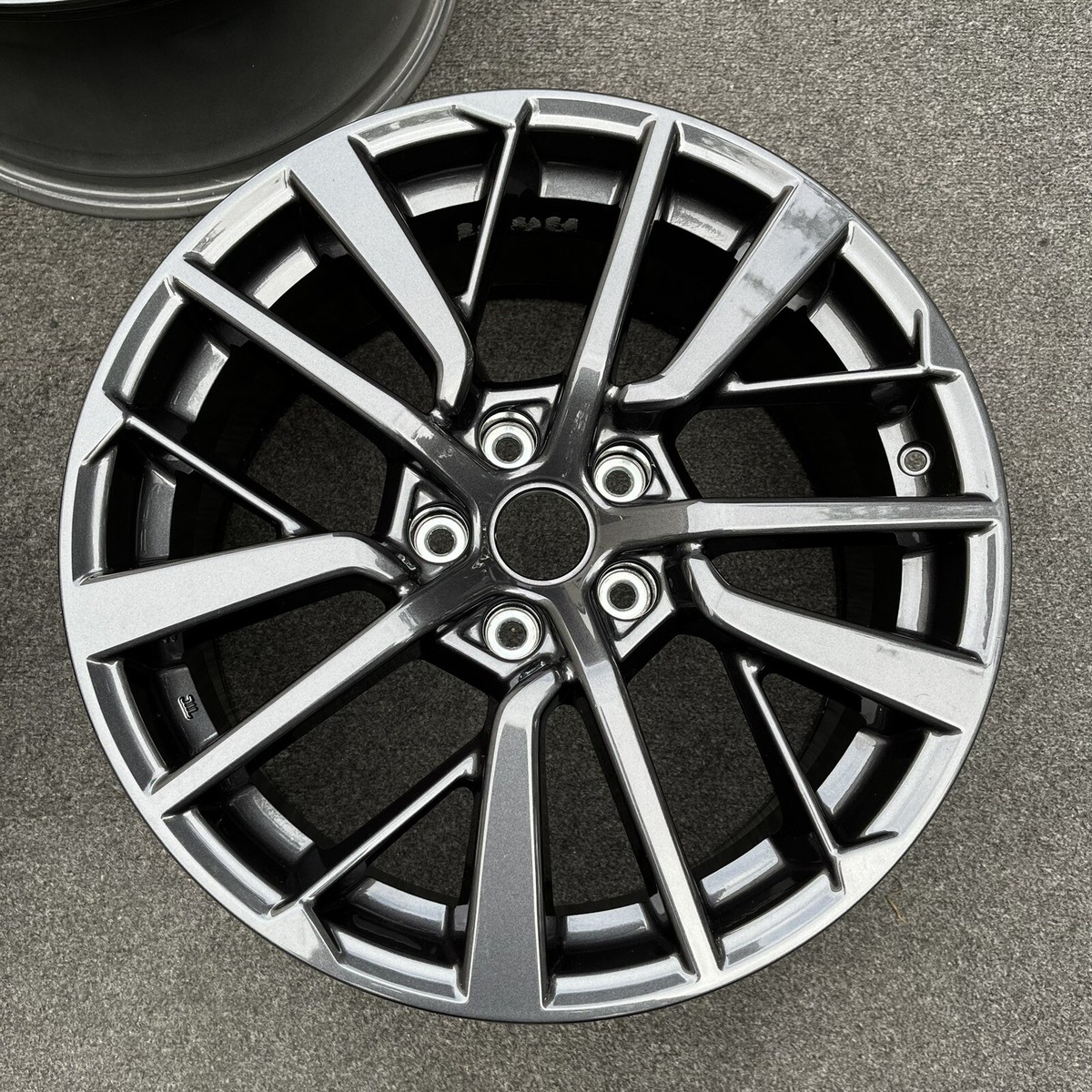 SINGLE 18 INCH WHEEL/RIM SUBARU WRX 2022-2024 OEM CHARCOAL