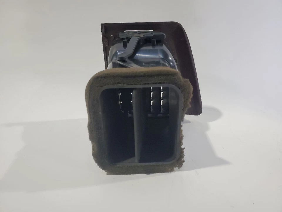 1992 Subaru SVX OEM Center AC Vent With Bezel  - Image 3 of 4