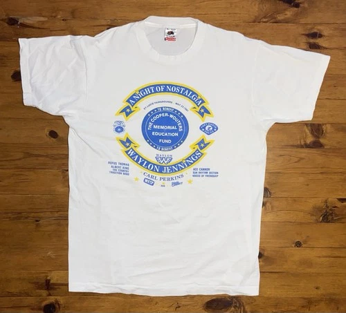 80s Waylon Jennings White T Shirt Band Tour Country 1980s vintage concert t-shirt, vintage, size XL, single stitch, B+ condition
