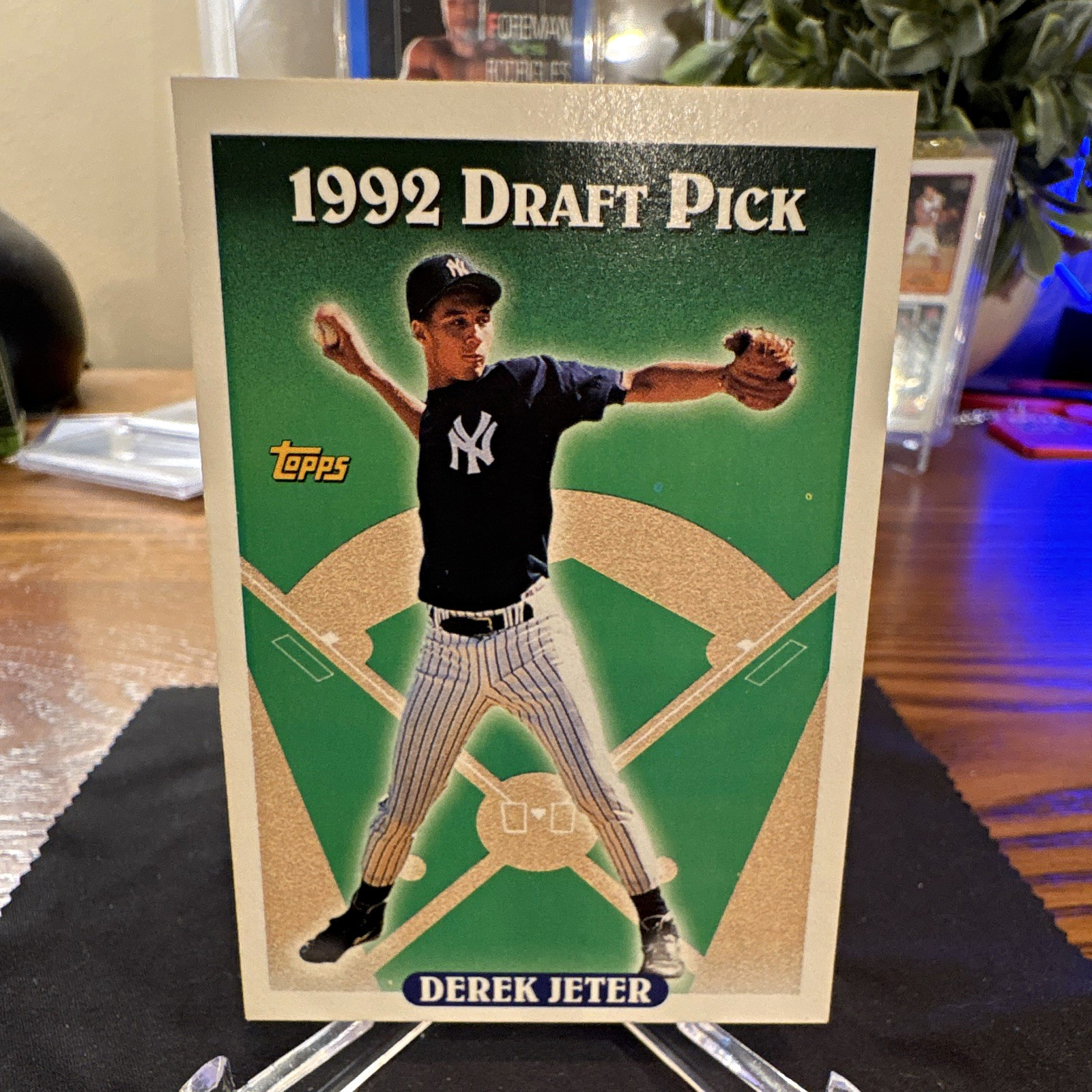 Topps 1993 Topps Derek Jeter 1992 Draft Pick #98 New York Yankees Base