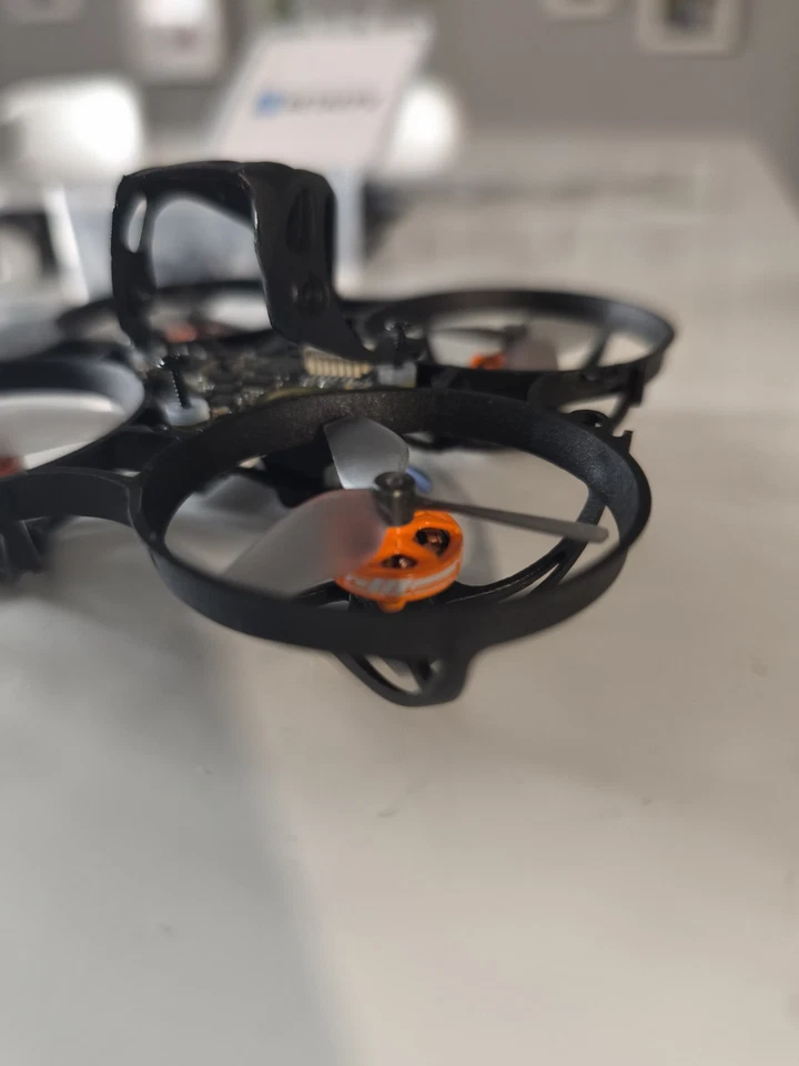 BetaFPV Meteor65 Pro 1S Brushless Whoop–DJI O4 Camera Top Custom Build! Drohne - Bild 3 von 4