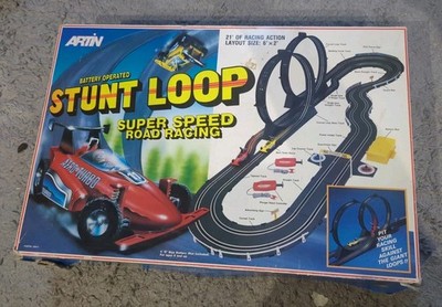 Artin Battery Operated Stunt Loop Super Speed Road Racing *READ EVERYTHING 