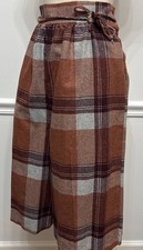 Vintage80  s Wool Blend Wide Leg Culottes Crop Pant Plaid US 30  Waist Gauchos