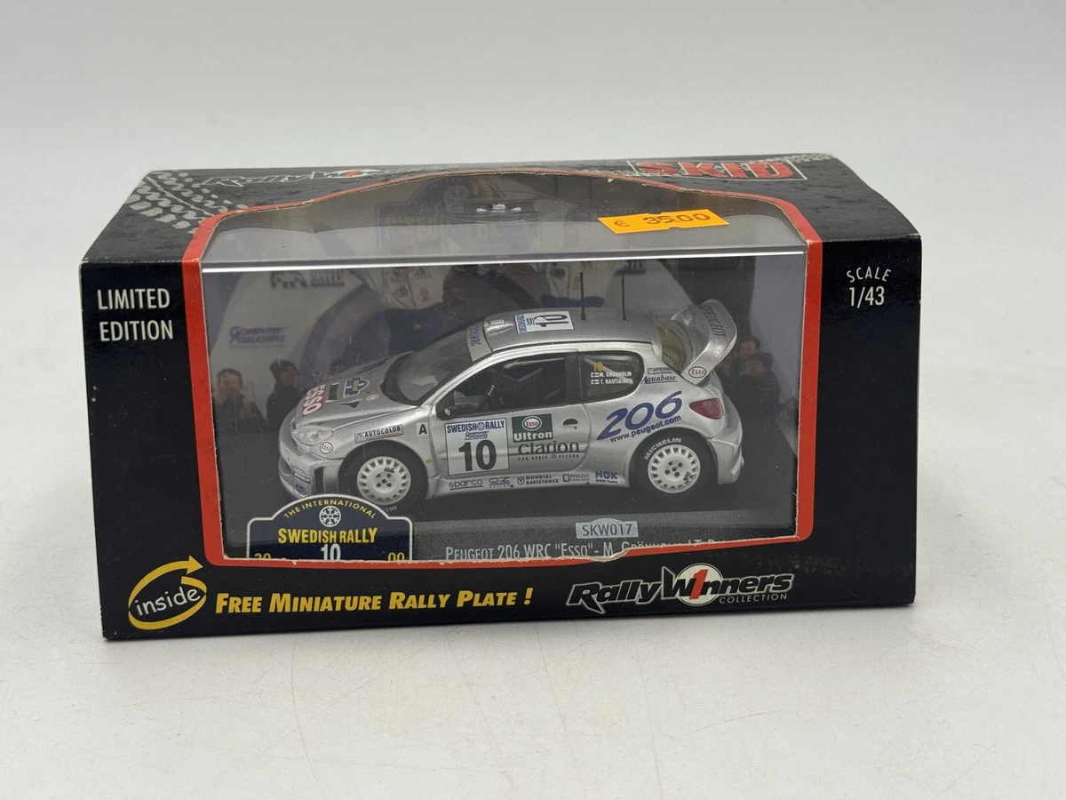 Miniature Vitesse 1/43 - Peugeot 404 Berline Noire 1962 - CEC VITESSE REF VL008