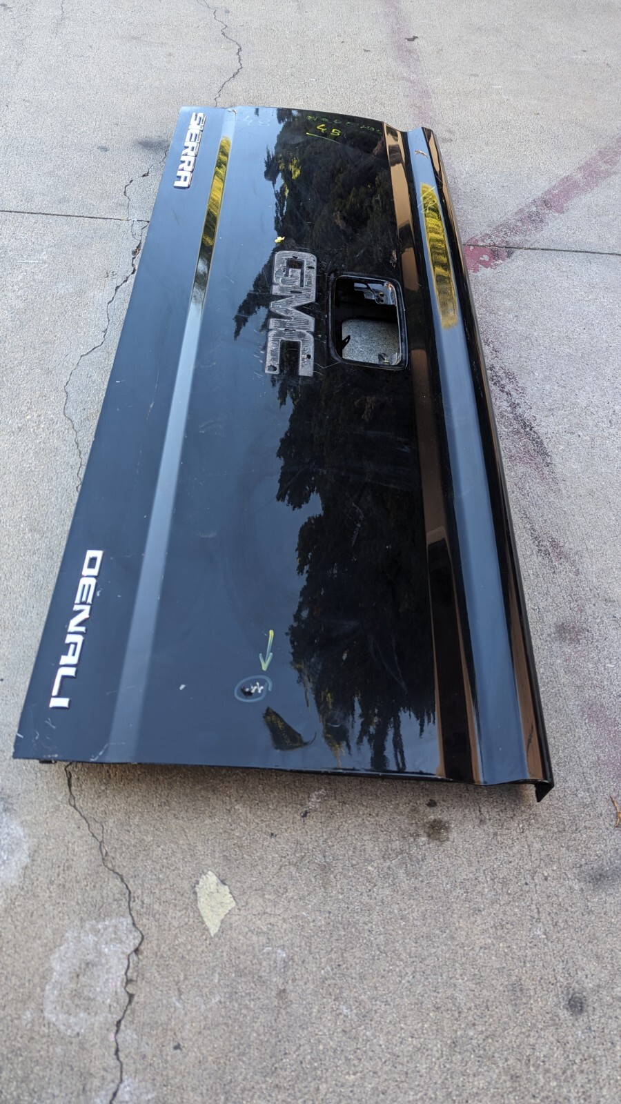 20142019 Chevy Silverado GMC Sierra Tailgates OEM BLACK (48) eBay