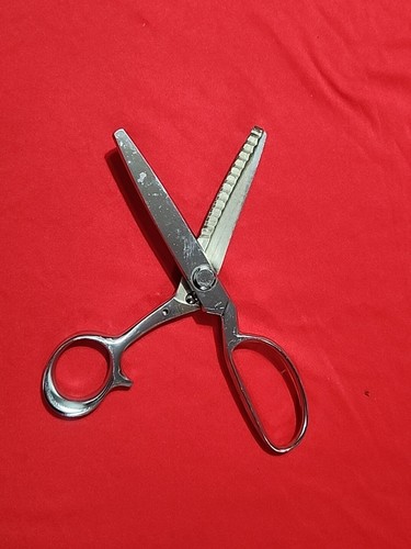 ✅️Vintage Griffon Cutlery( JAPAN) Pinking Scissors Tested In Good Condition