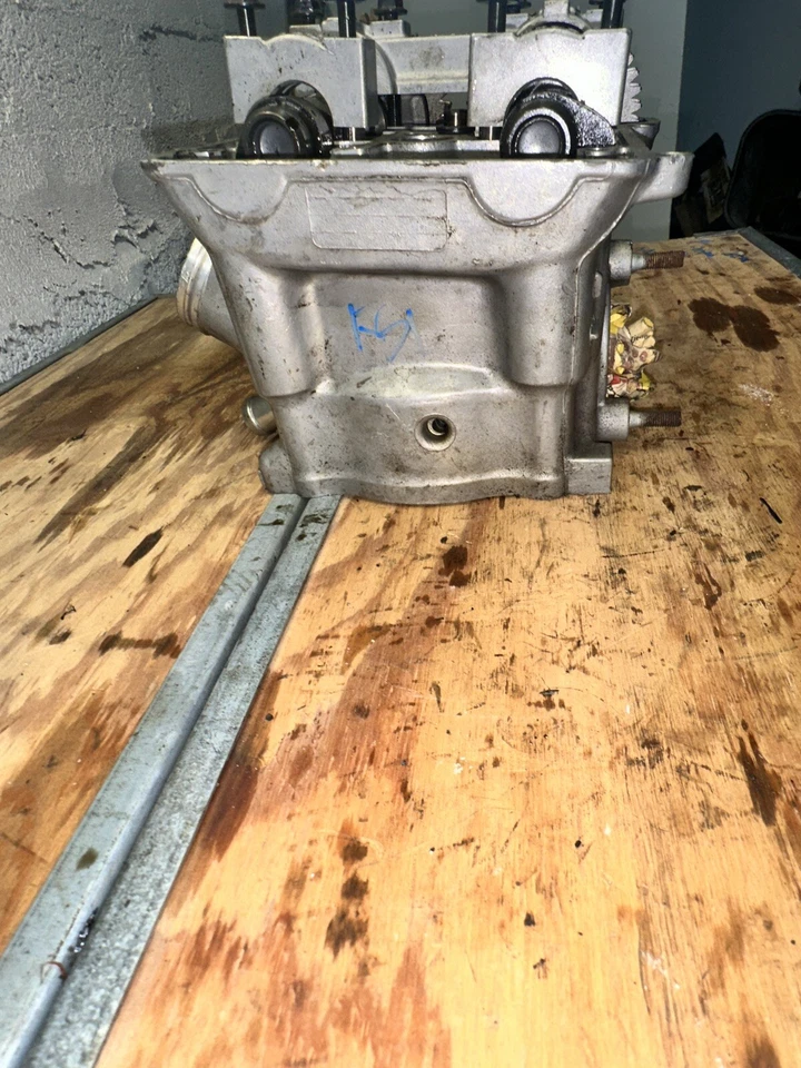 02-06 HONDA RVT1000R RC51 SP2 Motor Culata Trasera Foto 4 de 4