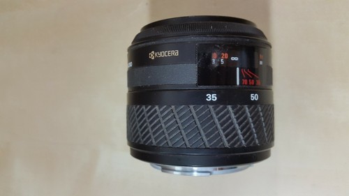Yashica Lens Kyocera AF 35-70mm 1:3.3-4.5 Macro Camera Lens - 第 3/5 張圖片