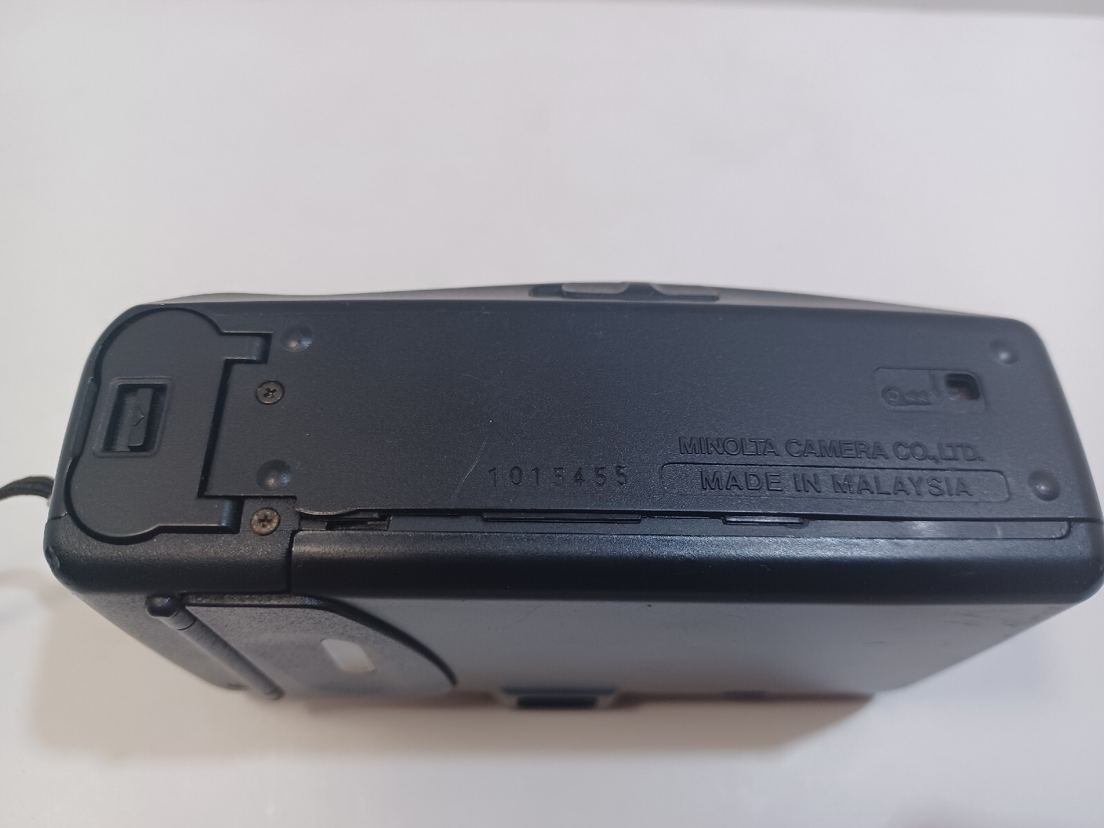 Minolta Freedom 50N Focus Free DX Auto Point And Shoot Film Camera with Flash