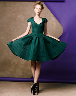 Zac Posen V-Neck Flare Dress, Green | eBay Zac Posen V-Neck Flare Dress, Green | eBay
