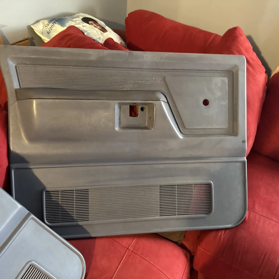 1981-1993 Dodge Truck Door Panel Pair Left And Right Side D150 W150 OEM Mopar - Image 3 of 4
