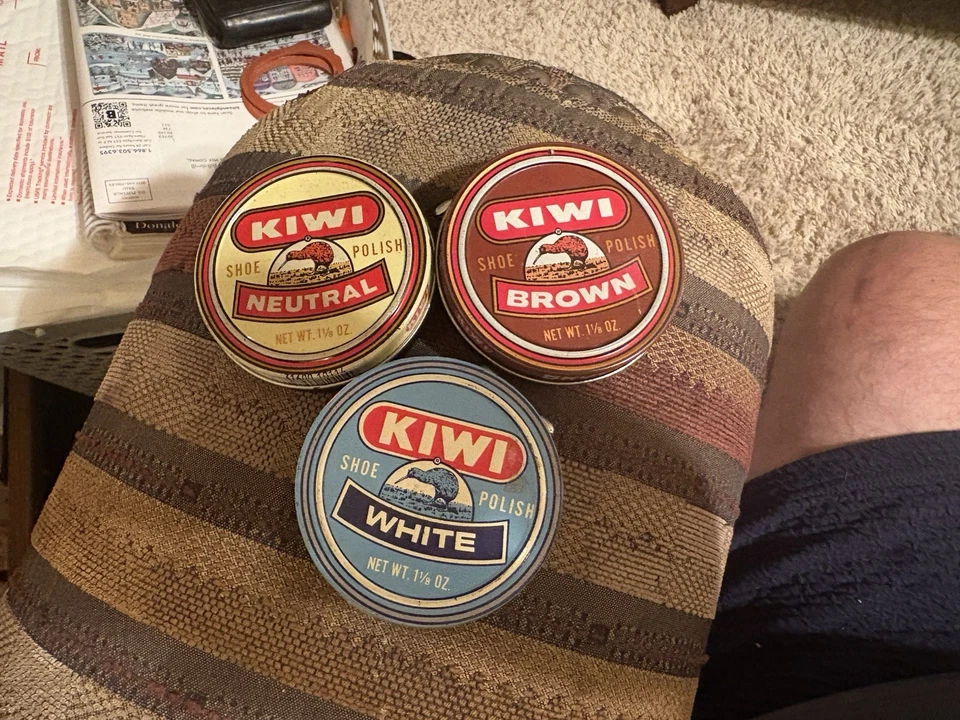Pulidor de zapatos vintage Kiwi neutro marrón y blanco latas de 1 1/8 OZ Foto 2 de 4