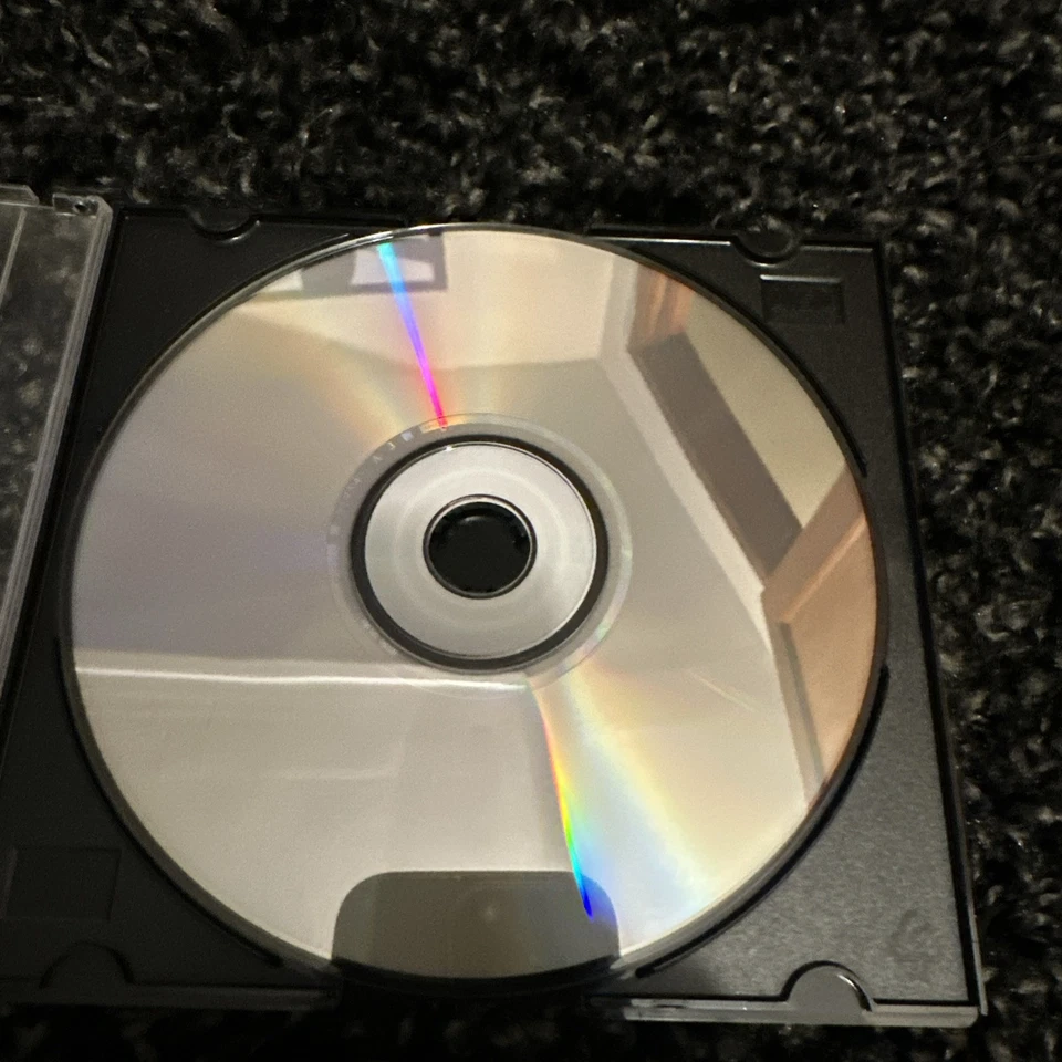 Quicken 2002 New User Edition PC CD-ROM DISC ONLY - Image 2 of 2