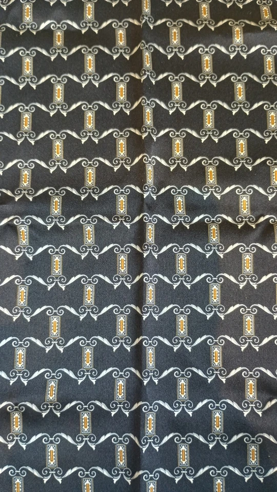 BRIONI 100% Seta шелк ручной работы в Италии черный с геометрическим дизайном - Изображение 4 из 4