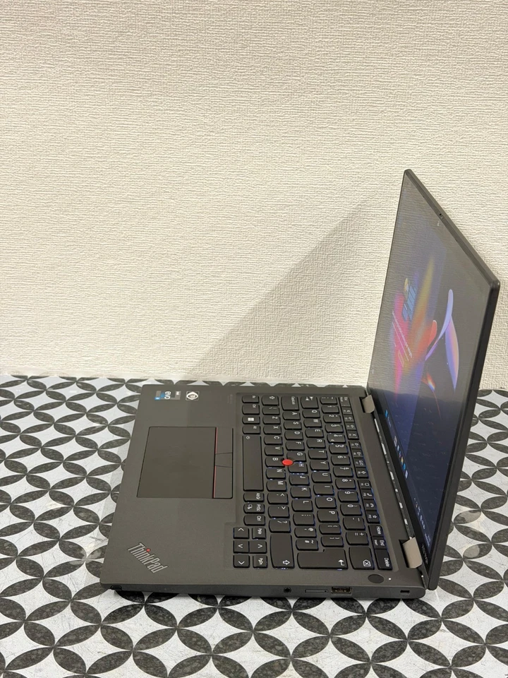 Lenovo ThinkPad X13 Yoga G3 · i5-1235 · 16GB · 256GB, photo 2 of 5