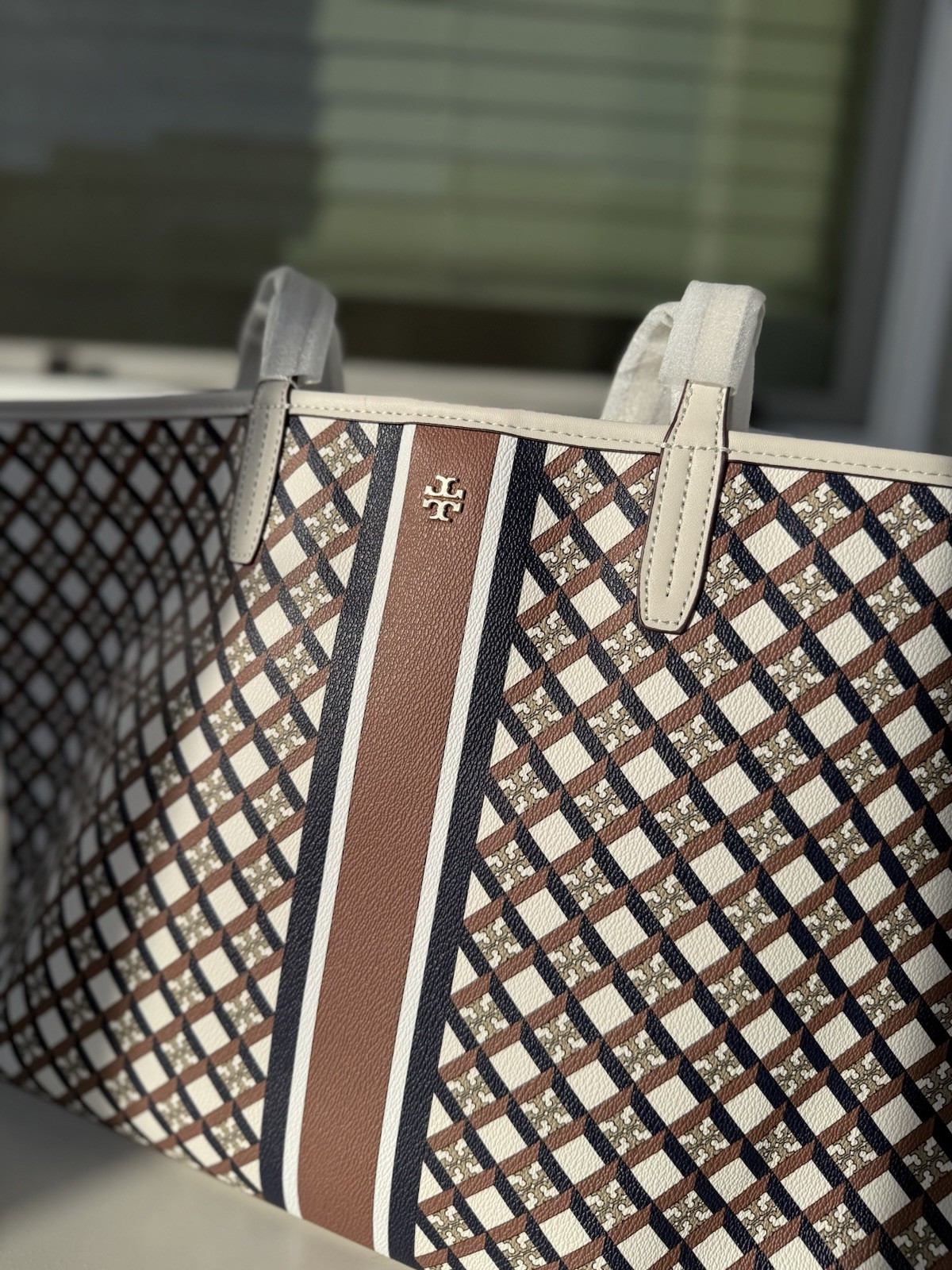 Tory Burch Geometric Large Tote Bag Logo Accent Brown White Striped Handles thumbnail 2