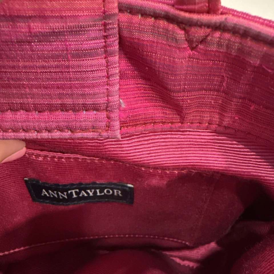 Bolso cubo pequeño rosa Foto 4 de 4