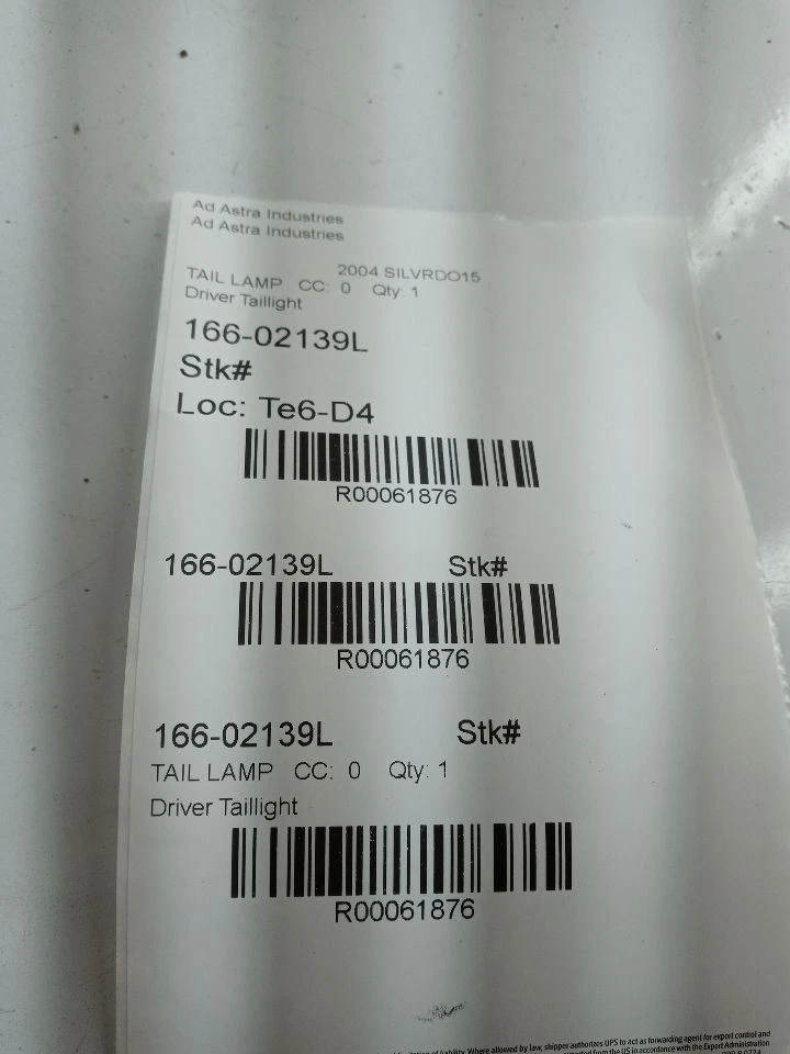 2004-2006 Chevrolet Silverado 1500 Right Passenger Rh Side Tail light OEM Replac - Image 4 of 4