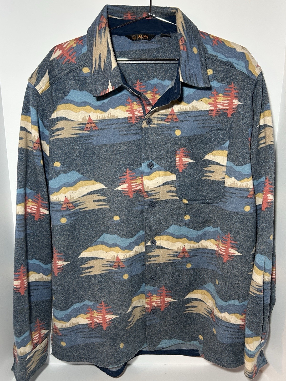 & Lore Tahoe River Mens XL Southwest Aztec Casual Fleece Button up shirt jacket
