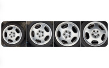 4x Mercedes 17 Zoll Felgen A2104011602 235 45 ZR 17 97 W AVANTGARDE