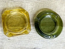 Green & Amber Glass Ashtrays Stacking Stackable *Read*