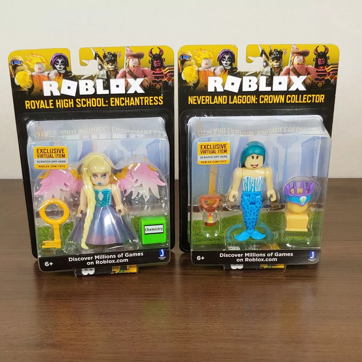 Roblox Royale High School Enchantress Figure with Virtual Item Code Jazwares