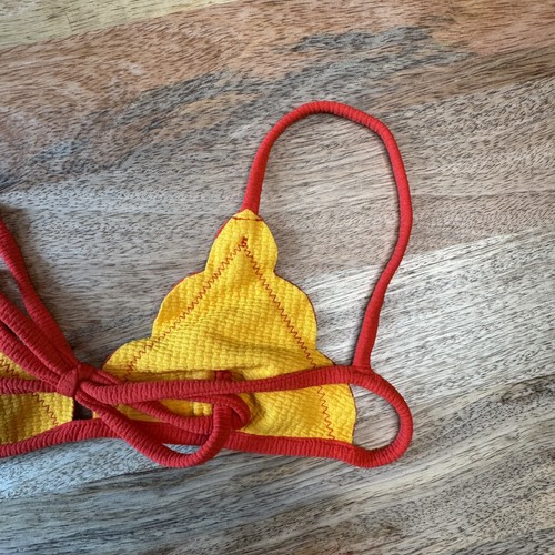 Marysia Bikini Swimsuit Girls Sz 4 Red Yellow Reversible Scallop Eco Swimclean - Picture 12 of 21