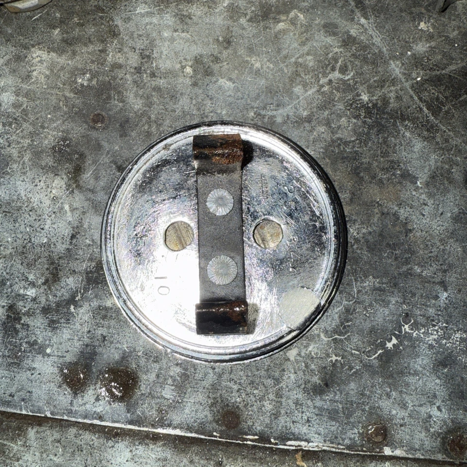 Tapa central de rueda Chevrolet Monte Carlo años 70 vintage Foto 2 de 2