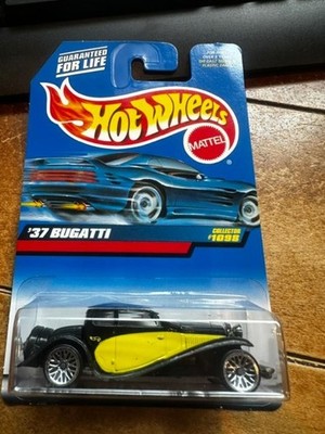 1999 Hot Wheels '37 Bugatti #1098 Black/Yellow